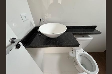 Apartamento para alugar com 45m², 2 quartos e 1 vagaBanheiro