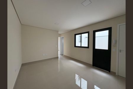 Sala de apartamento para alugar com 2 quartos, 45m² em Vila Gilda, Santo André