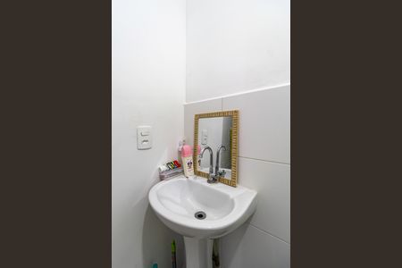 Apartamento à venda com 40m², 2 quartos e sem vaga Apartamento à venda com 40m², 2 quartos e sem vagaBanheiro