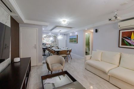 Apartamento à venda com 141m², 4 quartos e 2 vagasSala