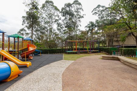 Apartamento à venda com 141m², 4 quartos e 2 vagasÁrea Comum - Playground