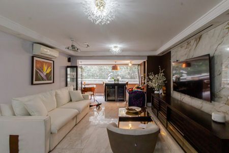 Apartamento à venda com 141m², 4 quartos e 2 vagasSala