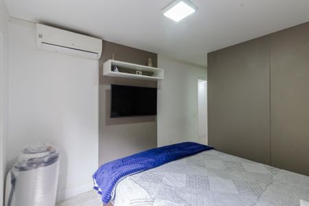 Apartamento à venda com 141m², 4 quartos e 2 vagasSuíte 1