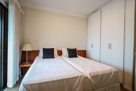Apartamento à venda com 235m², 4 quartos e 4 vagas Apartamento à venda com 235m², 4 quartos e 4 vagasSuite 2