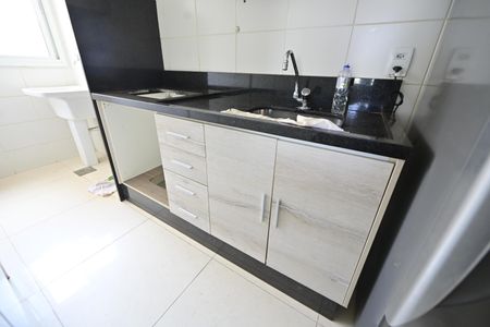Apartamento para alugar com 58m², 2 quartos e 2 vagasCozinha