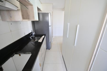 Apartamento para alugar com 58m², 2 quartos e 2 vagasCozinha