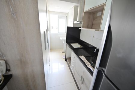 Apartamento para alugar com 58m², 2 quartos e 2 vagasCozinha