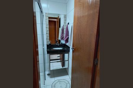 Banheiro Social de apartamento à venda com 2 quartos, 40m² em Cidade Líder, São Paulo