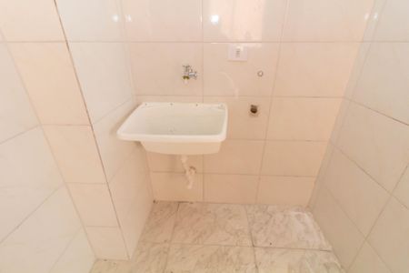 Sala/Cozinha de apartamento para alugar com 2 quartos, 40m² em Itaquera, São Paulo