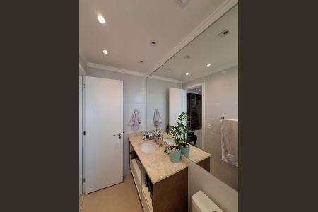 Apartamento à venda com 120m², 3 quartos e 2 vagasBanheiro Quarto 3