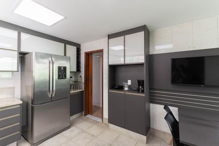 Casa à venda com 250m², 4 quartos e 3 vagasCozinha