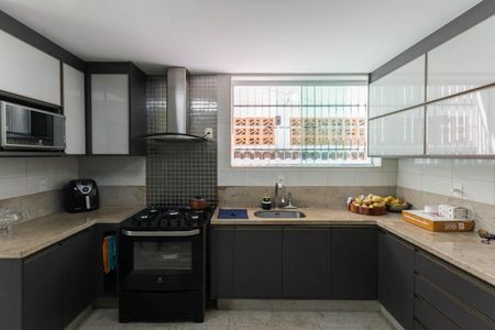 Casa à venda com 250m², 4 quartos e 3 vagasCozinha