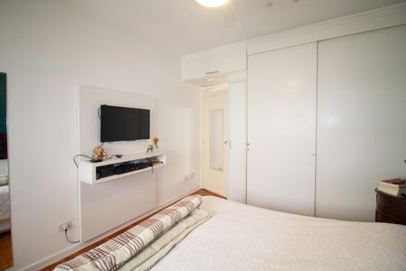 Apartamento à venda com 180m², 3 quartos e 1 vaga Apartamento à venda com 180m², 3 quartos e 1 vagaQuarto 1