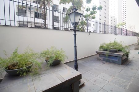 Apartamento à venda com 180m², 3 quartos e 1 vaga Apartamento à venda com 180m², 3 quartos e 1 vagaÁrea comum