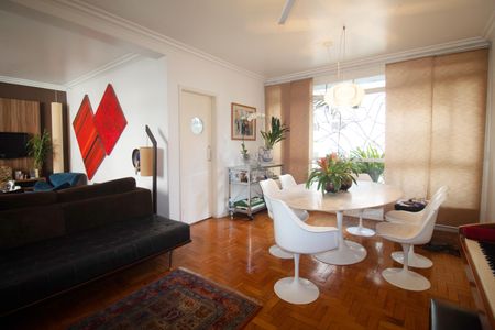 Apartamento à venda com 180m², 3 quartos e 1 vaga Apartamento à venda com 180m², 3 quartos e 1 vagaSala