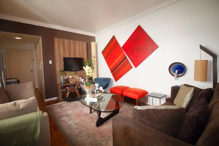 Apartamento à venda com 180m², 3 quartos e 1 vaga Apartamento à venda com 180m², 3 quartos e 1 vagaSala