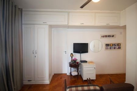 Apartamento à venda com 180m², 3 quartos e 1 vaga Apartamento à venda com 180m², 3 quartos e 1 vagaSuíte