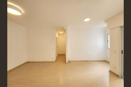 Apartamento para alugar com 72m², 2 quartos e 2 vagasSala
