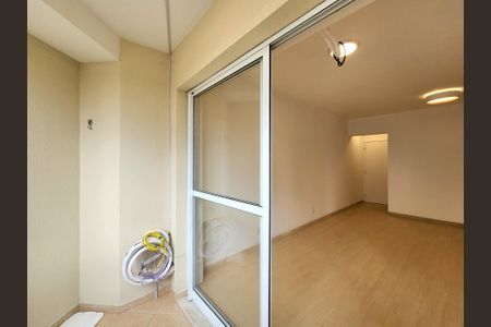 Apartamento para alugar com 72m², 2 quartos e 2 vagasVaranda