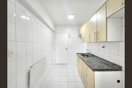 Apartamento para alugar com 72m², 2 quartos e 2 vagasCozinha