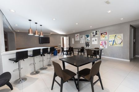 Apartamento à venda com 43m², 1 quarto e 1 vaga Apartamento à venda com 43m², 1 quarto e 1 vagaÁrea comum