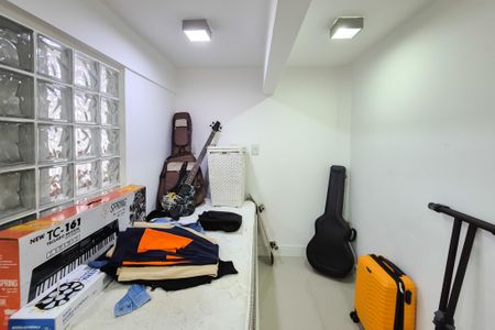 Apartamento à venda com 162m², 3 quartos e 2 vagas Apartamento à venda com 162m², 3 quartos e 2 vagasQuarto 2