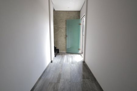 Casa à venda com 258m², 3 quartos e 2 vagasCorredor