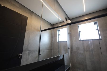 Casa à venda com 258m², 3 quartos e 2 vagasBanheiro 3