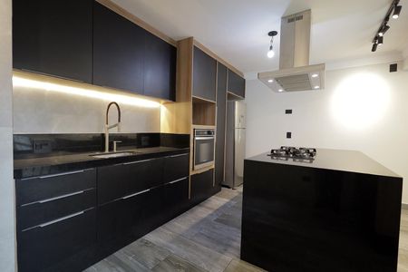 Casa à venda com 258m², 3 quartos e 2 vagasCozinha