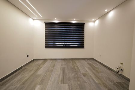 Casa à venda com 258m², 3 quartos e 2 vagasSala