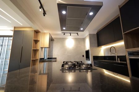 Casa à venda com 258m², 3 quartos e 2 vagasCozinha