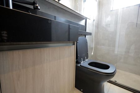 Casa à venda com 258m², 3 quartos e 2 vagasBanheiro 3