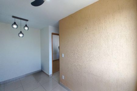 Apartamento à venda com 45m², 2 quartos e 1 vaga Apartamento à venda com 45m², 2 quartos e 1 vagaSala