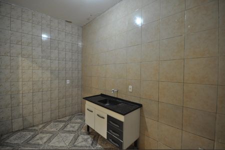 Casa à venda com 75m², 5 quartos e 1 vagaCozinha