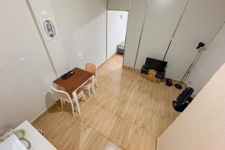 Apartamento à venda com 30m², 1 quarto e sem vaga Apartamento à venda com 30m², 1 quarto e sem vagaSala