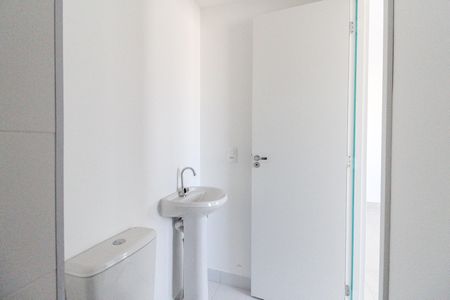 Apartamento para alugar com 32m², 2 quartos e sem vagaBanheiro