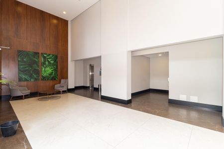 Apartamento à venda com 94m², 3 quartos e 1 vaga Apartamento à venda com 94m², 3 quartos e 1 vagaHall social