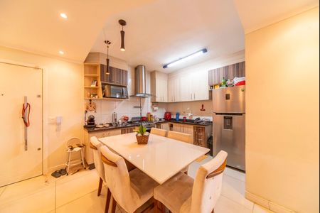 Apartamento à venda com 68m², 2 quartos e 2 vagasCozinha