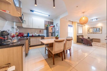 Apartamento à venda com 68m², 2 quartos e 2 vagasSala