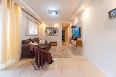 Apartamento à venda com 68m², 2 quartos e 2 vagasSala