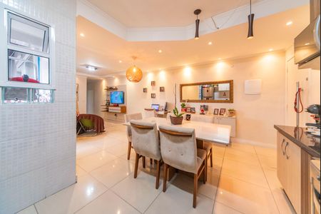 Apartamento à venda com 68m², 2 quartos e 2 vagasCozinha