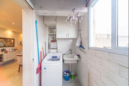 Apartamento à venda com 68m², 2 quartos e 2 vagasÁrea de Serviço