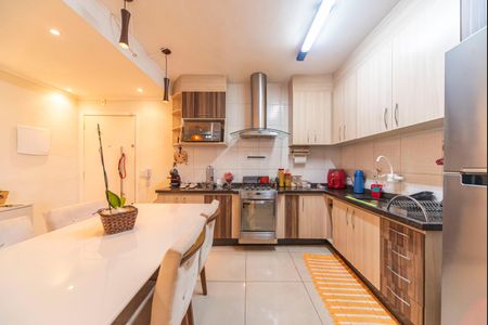 Apartamento à venda com 68m², 2 quartos e 2 vagasCozinha