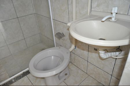 Apartamento para alugar com 80m², 2 quartos e sem vagaBanheiro da Suíte