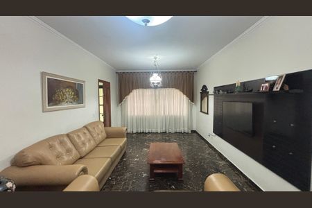 Sala de casa à venda com 4 quartos, 246m² em Vila América, Santo André