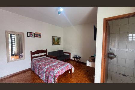 Casa à venda com 246m², 4 quartos e 2 vagas Casa à venda com 246m², 4 quartos e 2 vagasSuite