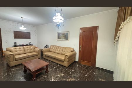 Sala de casa à venda com 4 quartos, 246m² em Vila América, Santo André