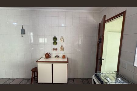 Casa à venda com 246m², 4 quartos e 2 vagas Casa à venda com 246m², 4 quartos e 2 vagasCozinha