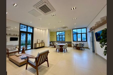 Apartamento à venda com 150m², 4 quartos e 3 vagas Apartamento à venda com 150m², 4 quartos e 3 vagasÁrea Comum