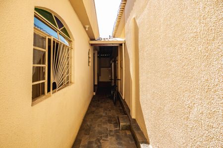 Casa para alugar com 300m², 5 quartos e sem vagaÁrea comum